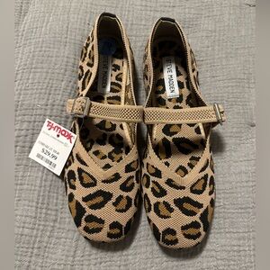 Steve Madden Tan and Black Leopard Flats